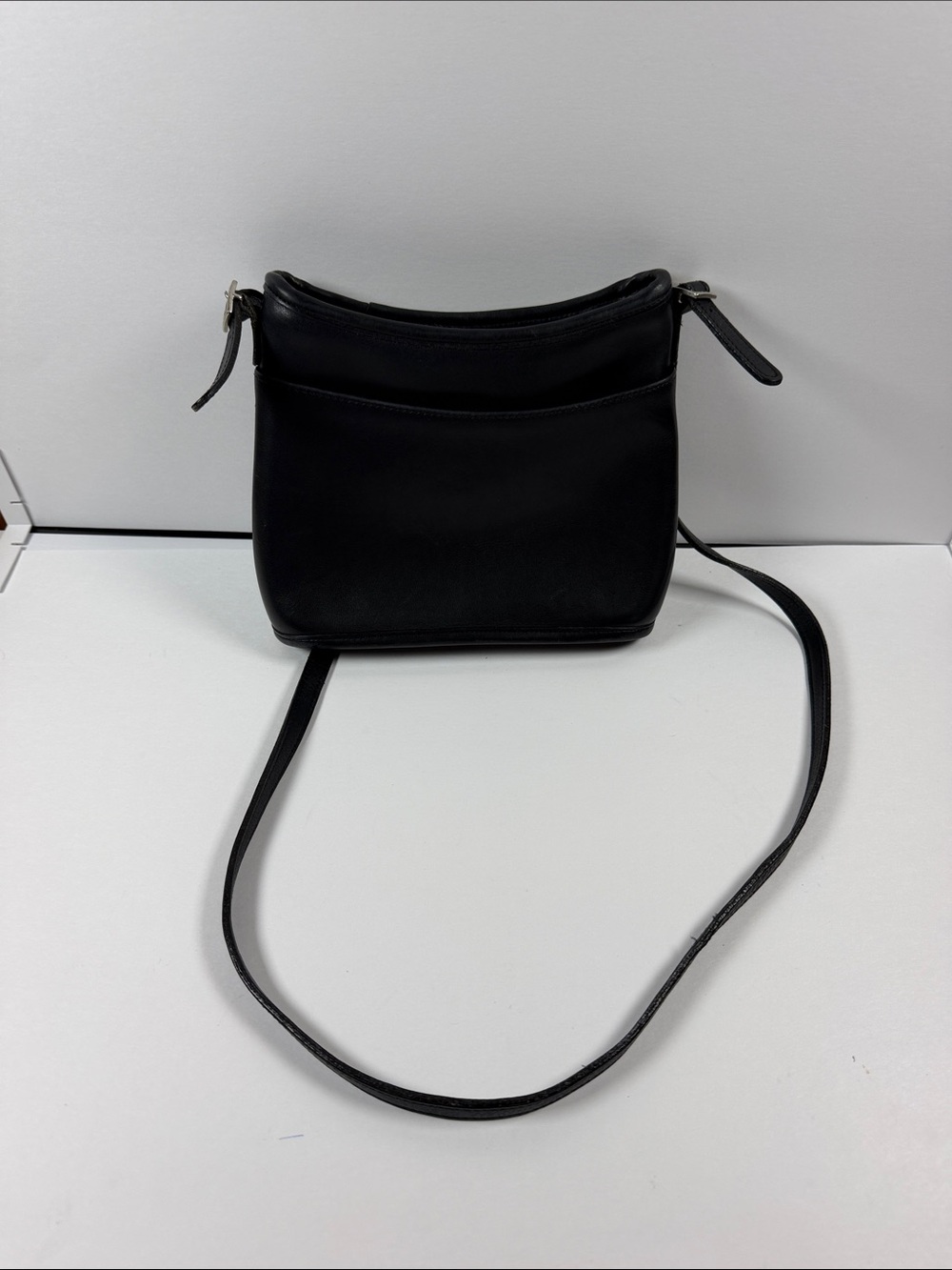 Vintage Coach Mambo crossbody bag, commonly referred to as Style 9062